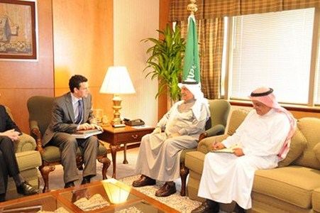 d0687cb2e3_اجتماع مساعد وزير الخزانة الامريكي.jpg